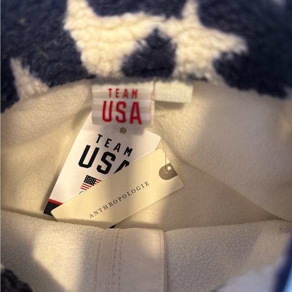 Outerstuff Anthropologie Olympic fleece - Picture 3 of 4
